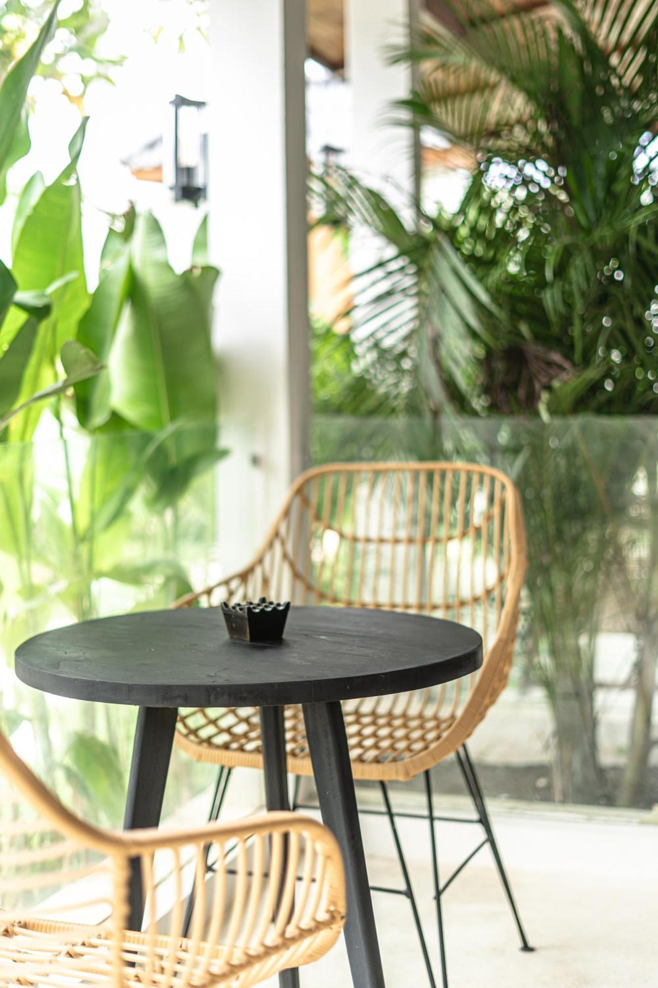 Sarang Apartments By Evdekimi Ubud Номер фото